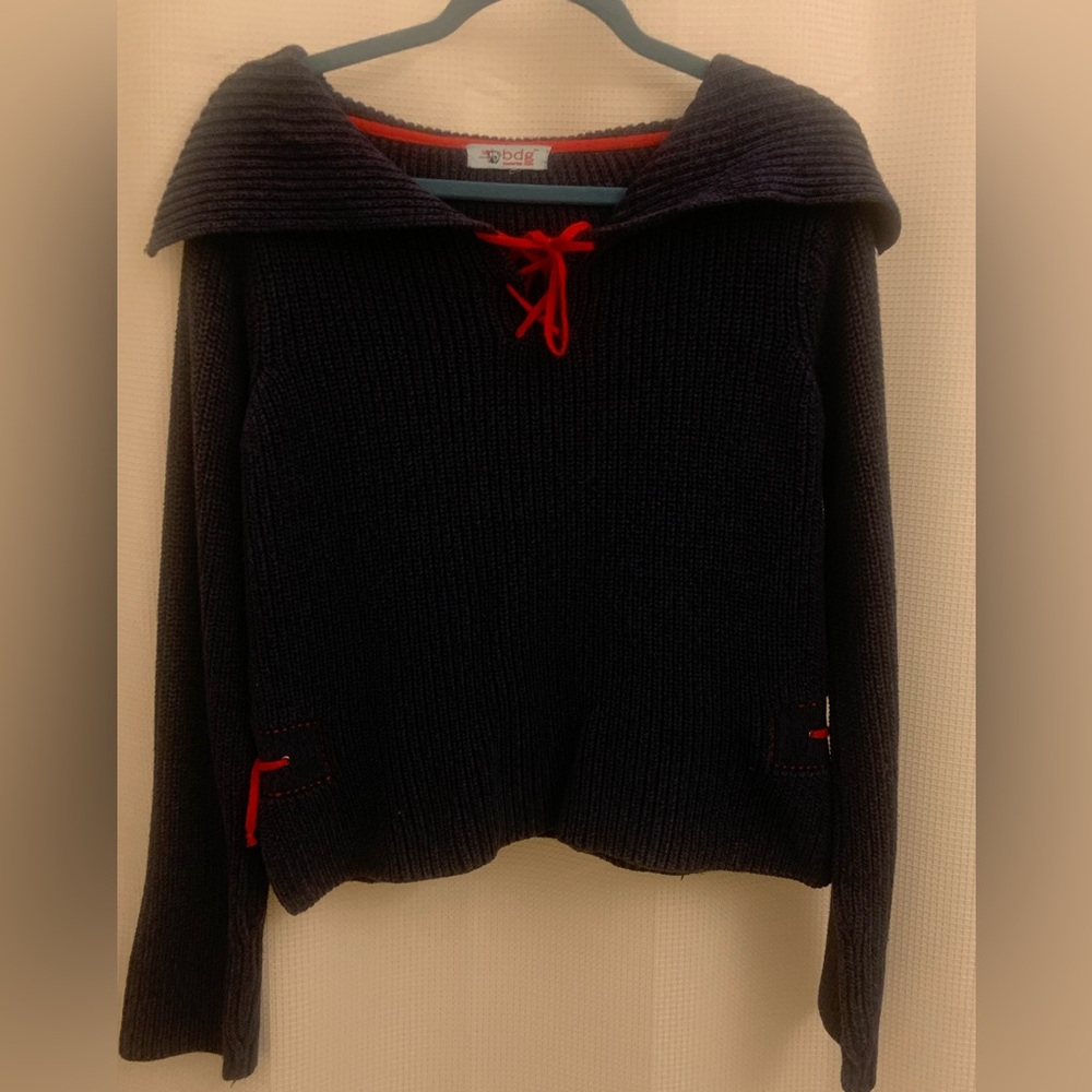 BDG Urban Outfitters Sweater Size M/L